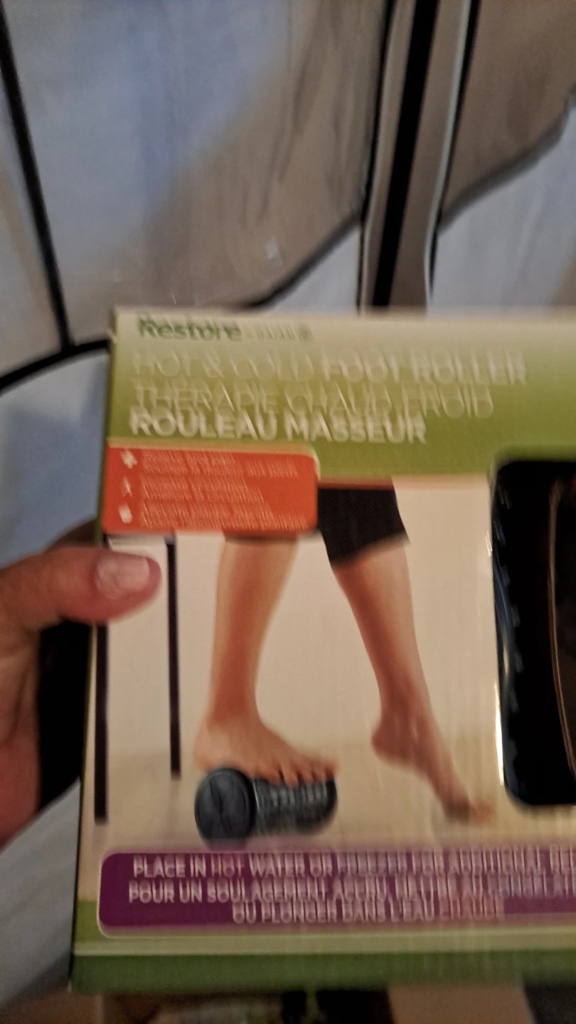 Restore by Gaiam Hot & Cold Foot Roller
