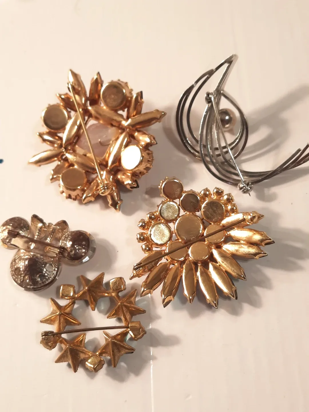 Assorted Brooches Lot - photo 5