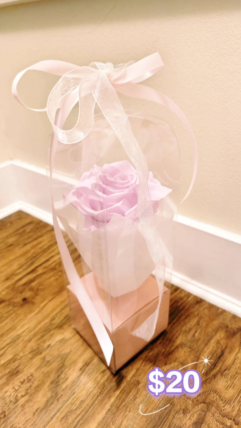 Light purple Preserved Rose in Gift Box