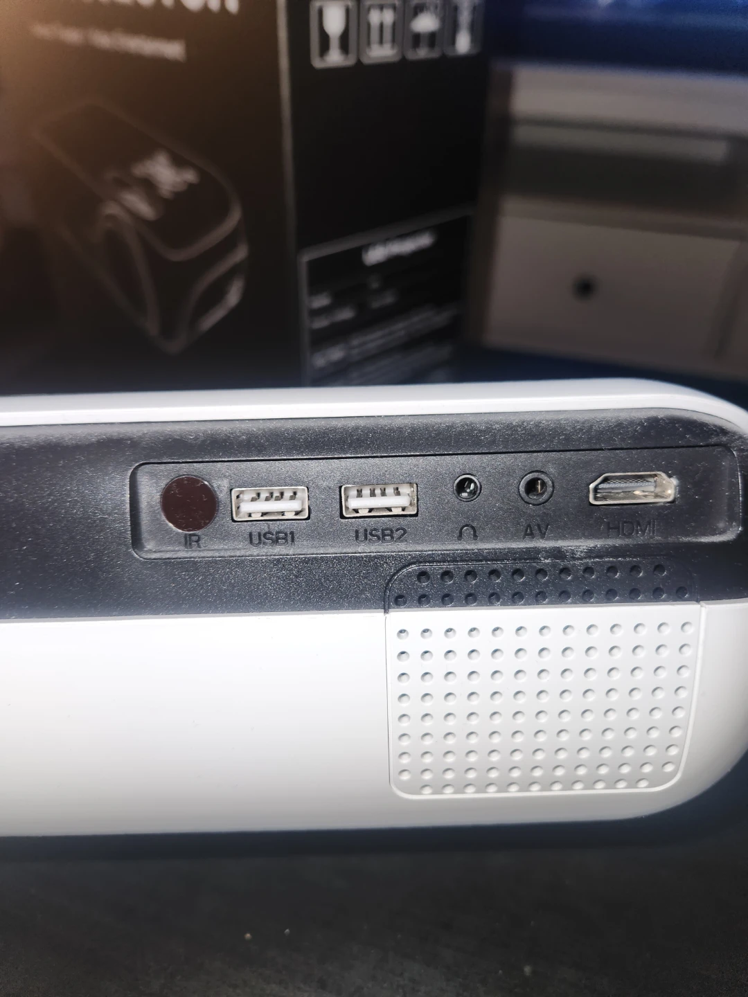 LED Projector Native 1080P - photo 4