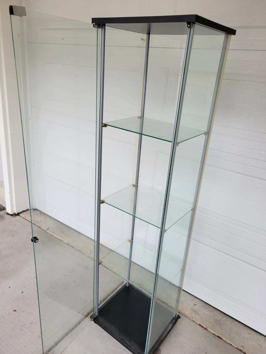 Very Nice Glass Display Cabinet. - photo 3