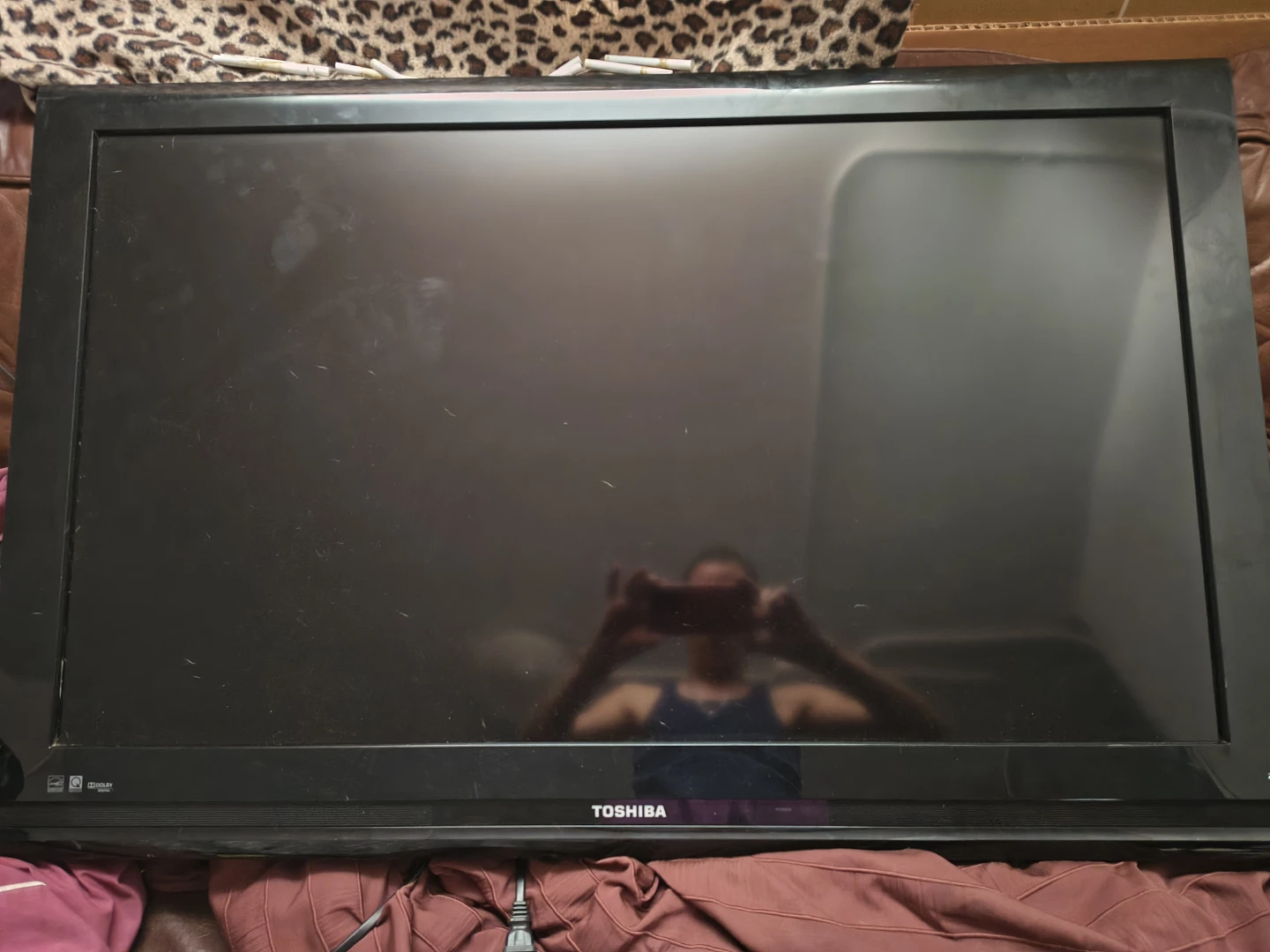 Toshiba Flat Screen TV - photo 2