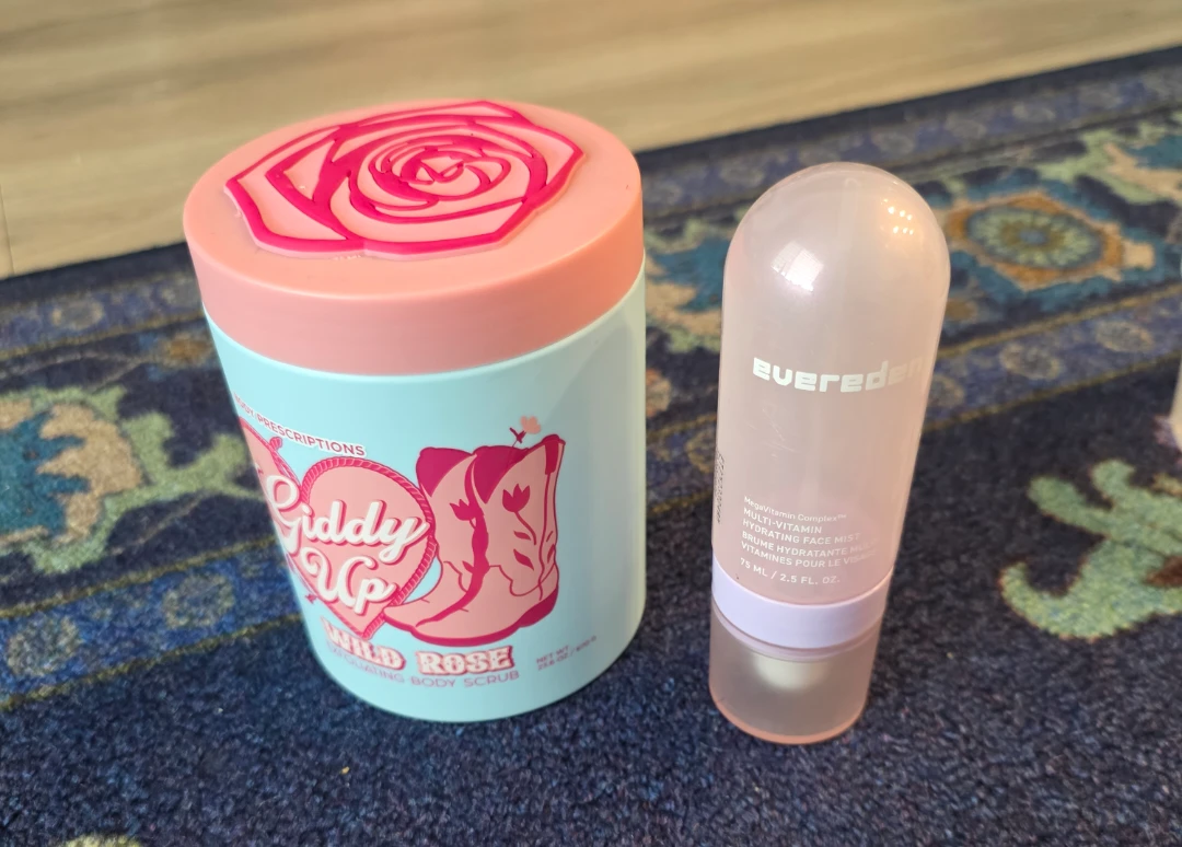 FREE EMPTY Body Scrub Container & Empty Face Mist Spray
