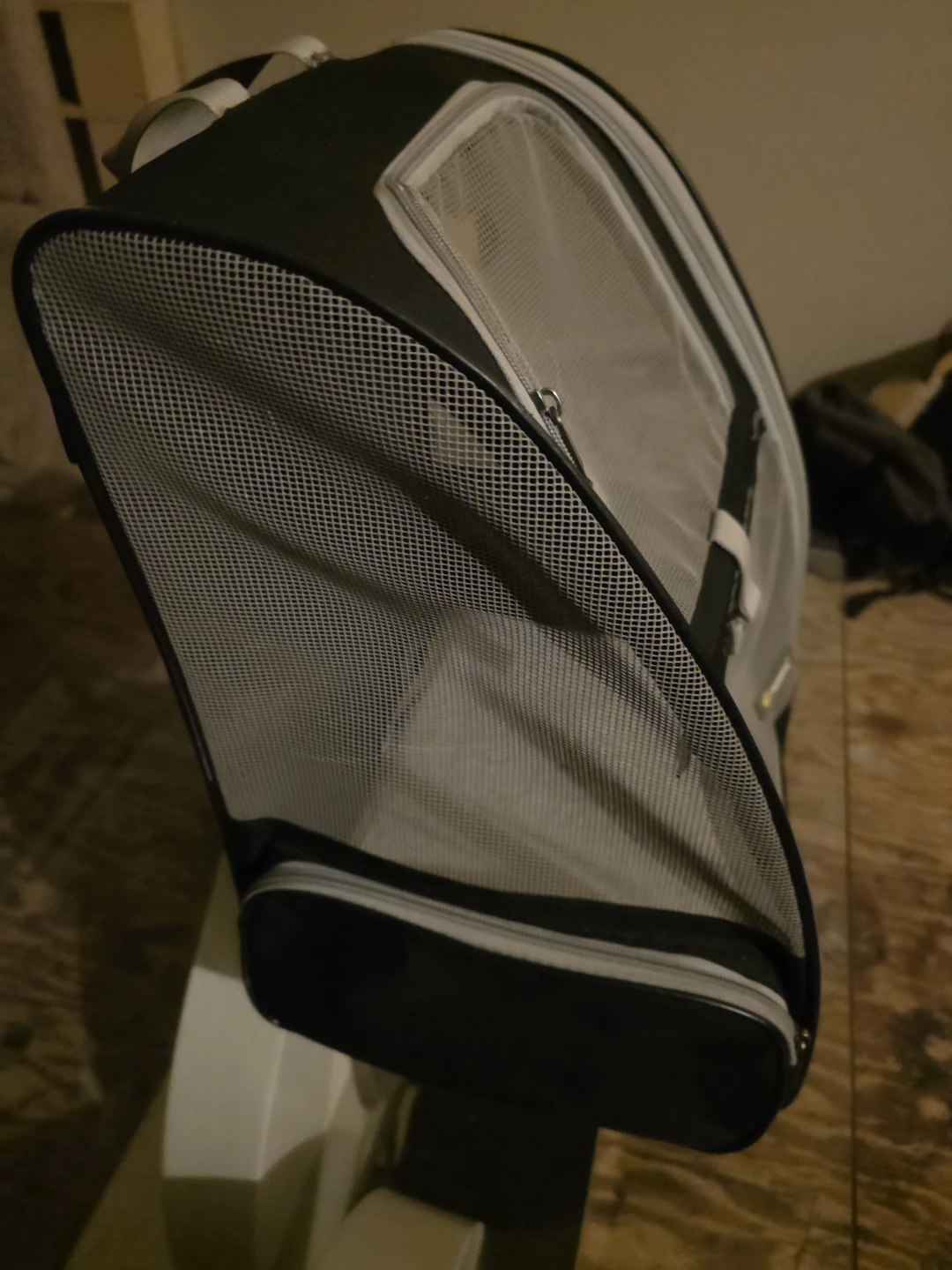 Pet Carrier Backpack - photo 3
