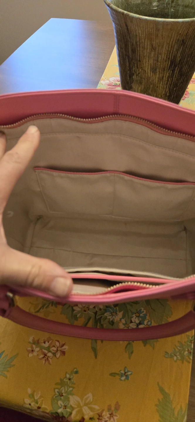 Danier Pink Genuine Leather Tote Bag - photo 4