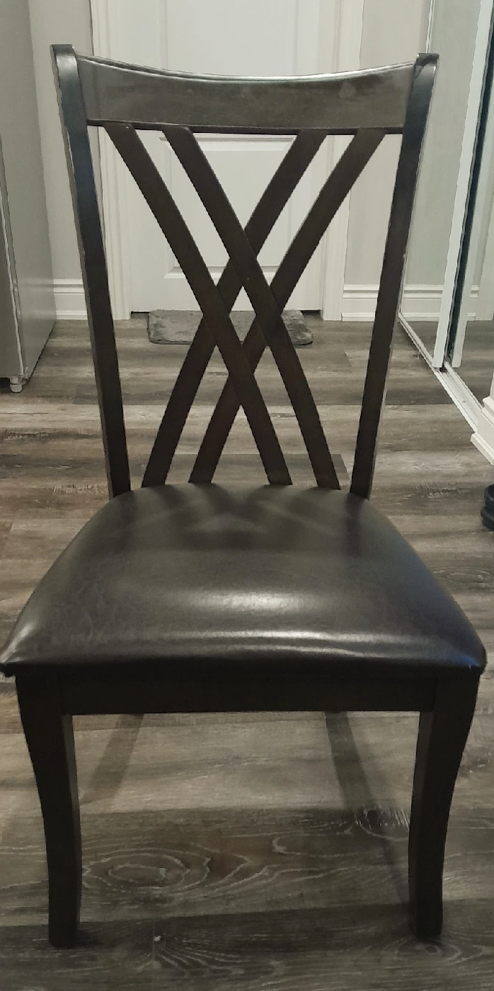 Leons Dining Table and 4 Chairs Set - photo 2