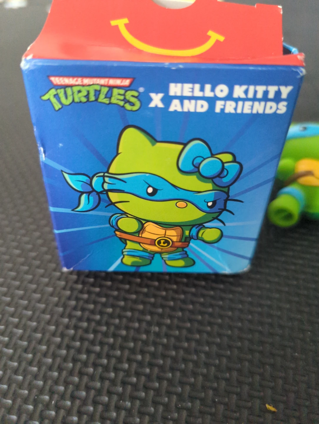 ⚽ Hello Kitty TMNT Leonardo Figure - McDonald's collectible - photo 2