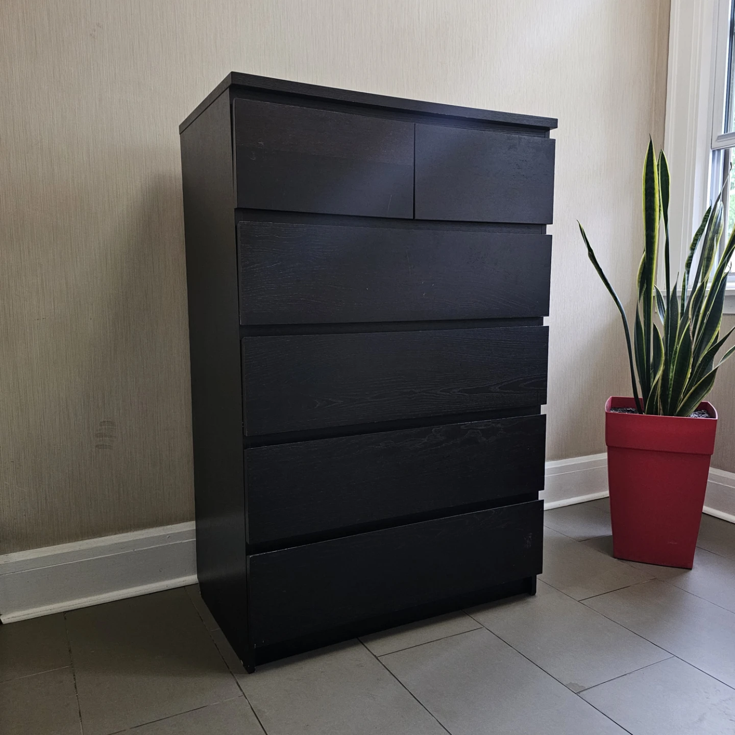 Delivery Available: Malm Dresser 6 Drawer - photo 4