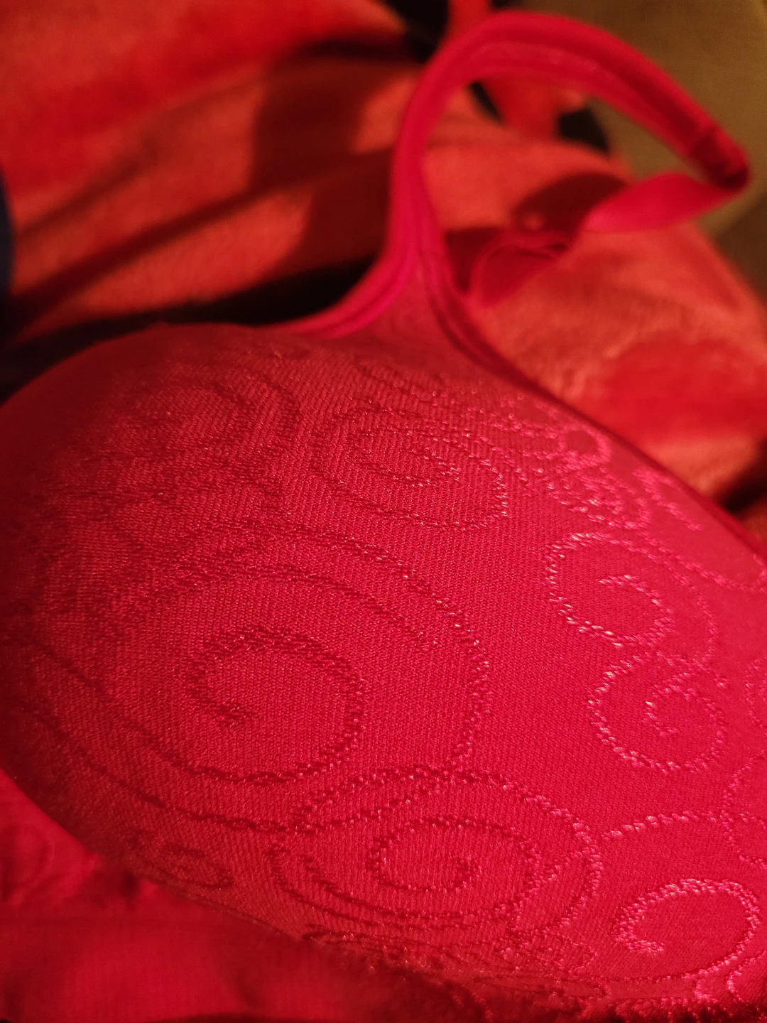 Red bali Jacquard Bra- Size 38B - photo 2
