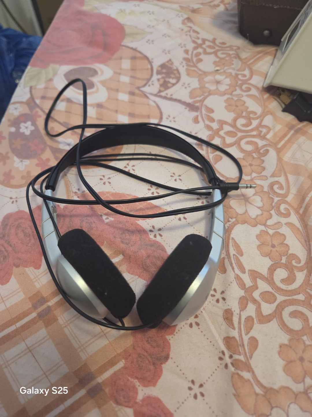 Koss UR5 Headphones - photo 5