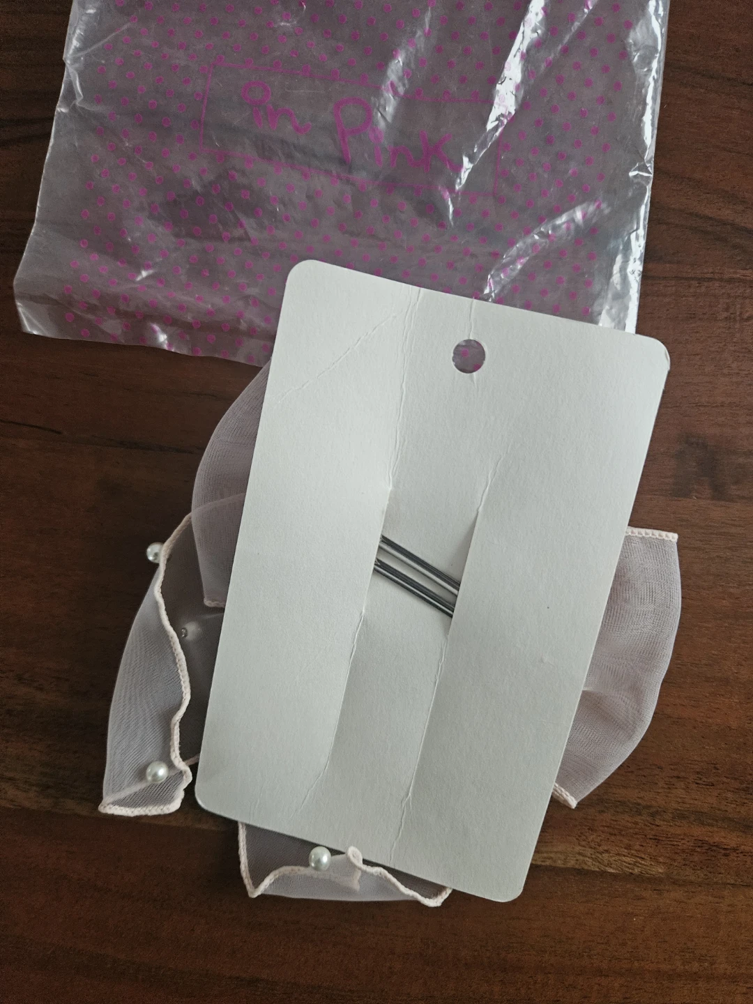 Burberry Girls’ Dress & Bow Hair Clip (7–8 Yrs) - photo 4
