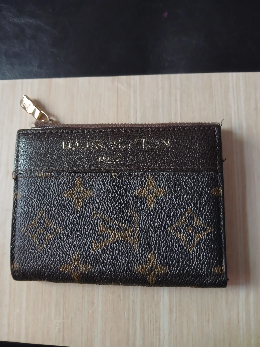 Louis Vuitton Monogram Canvas Zippy Coin Purse