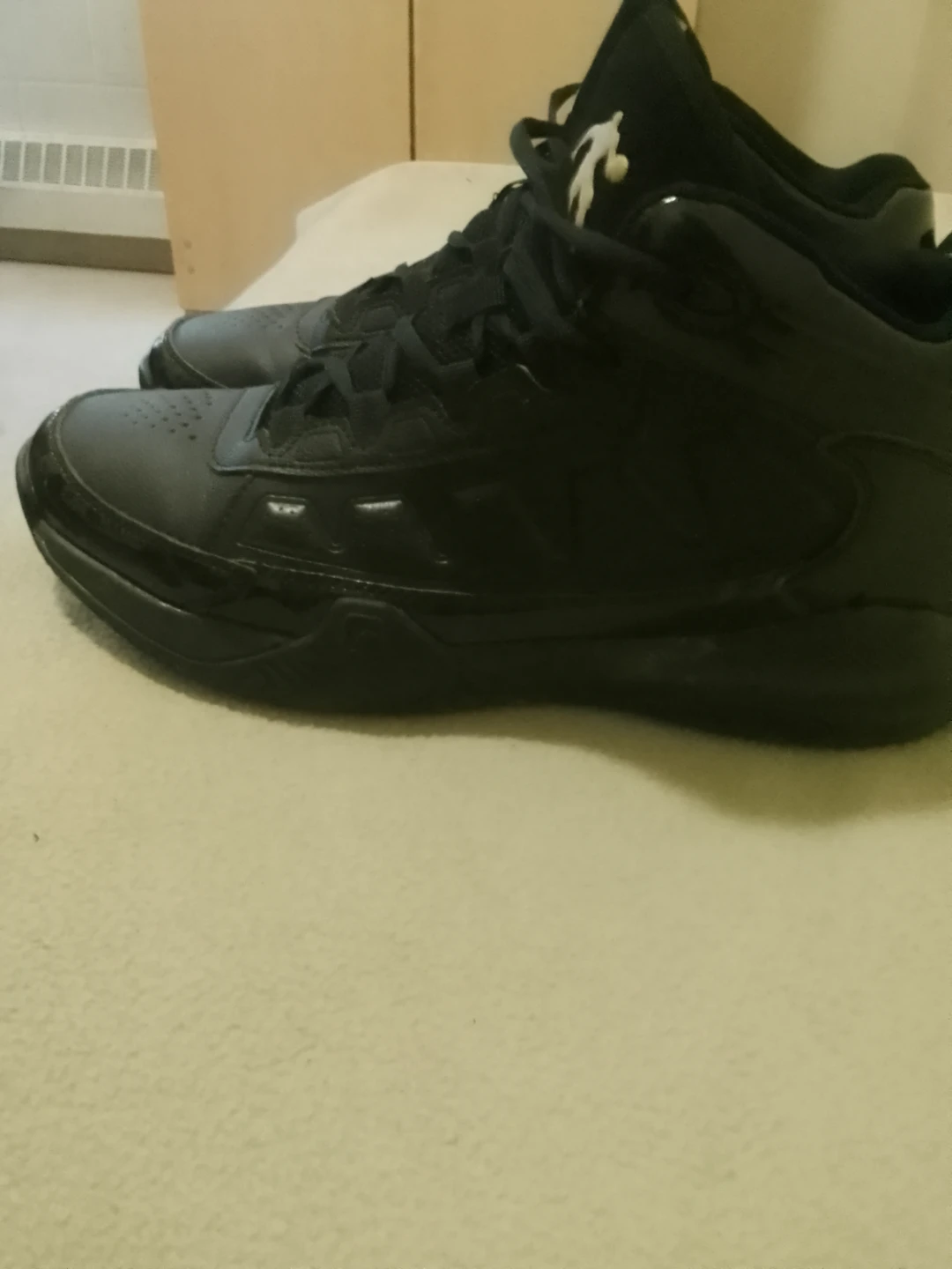 AND1 Men's Basketball Shoes Size 11 - photo 2