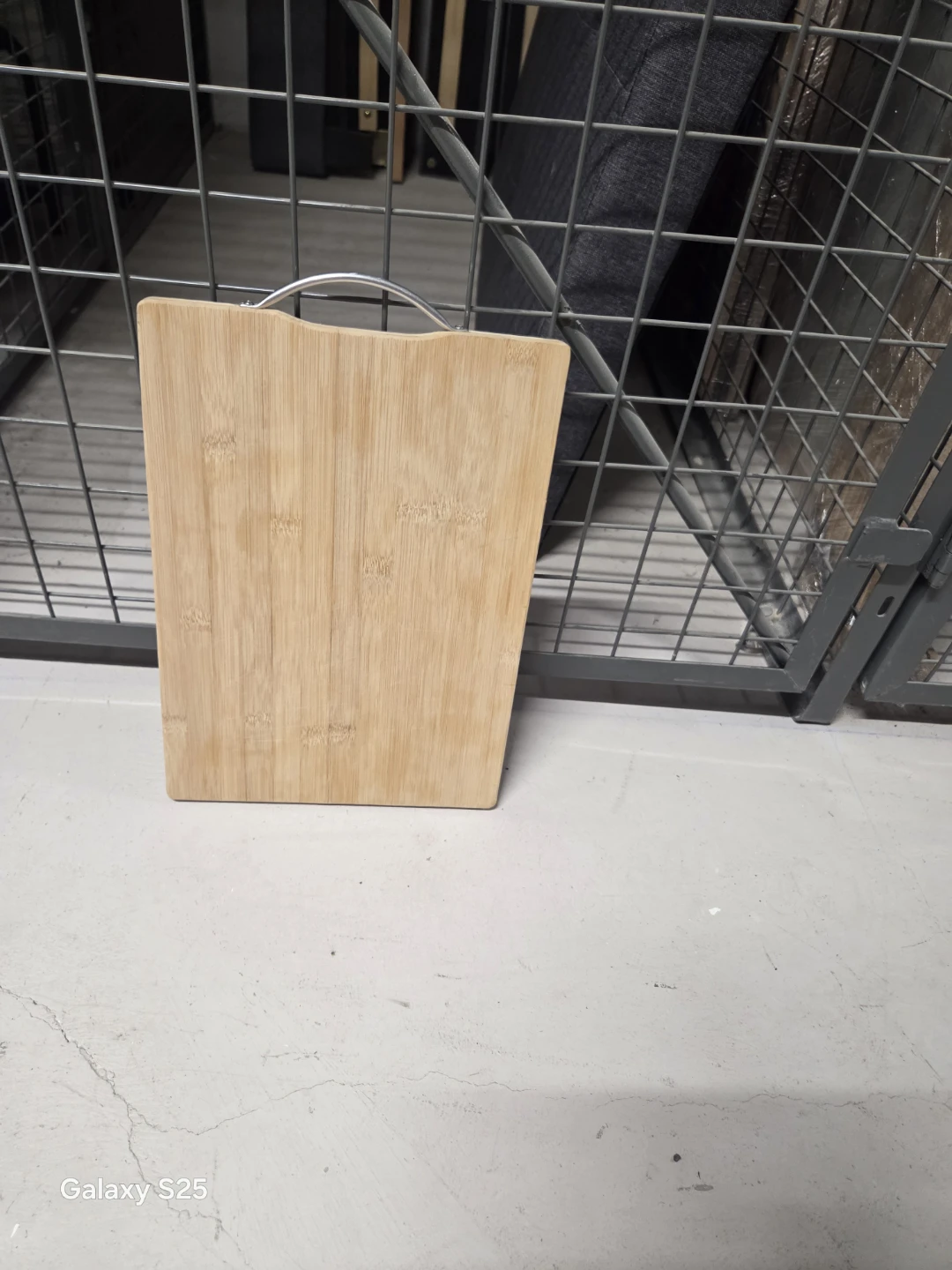 Bamboo Cutting Board with Handle - photo 4