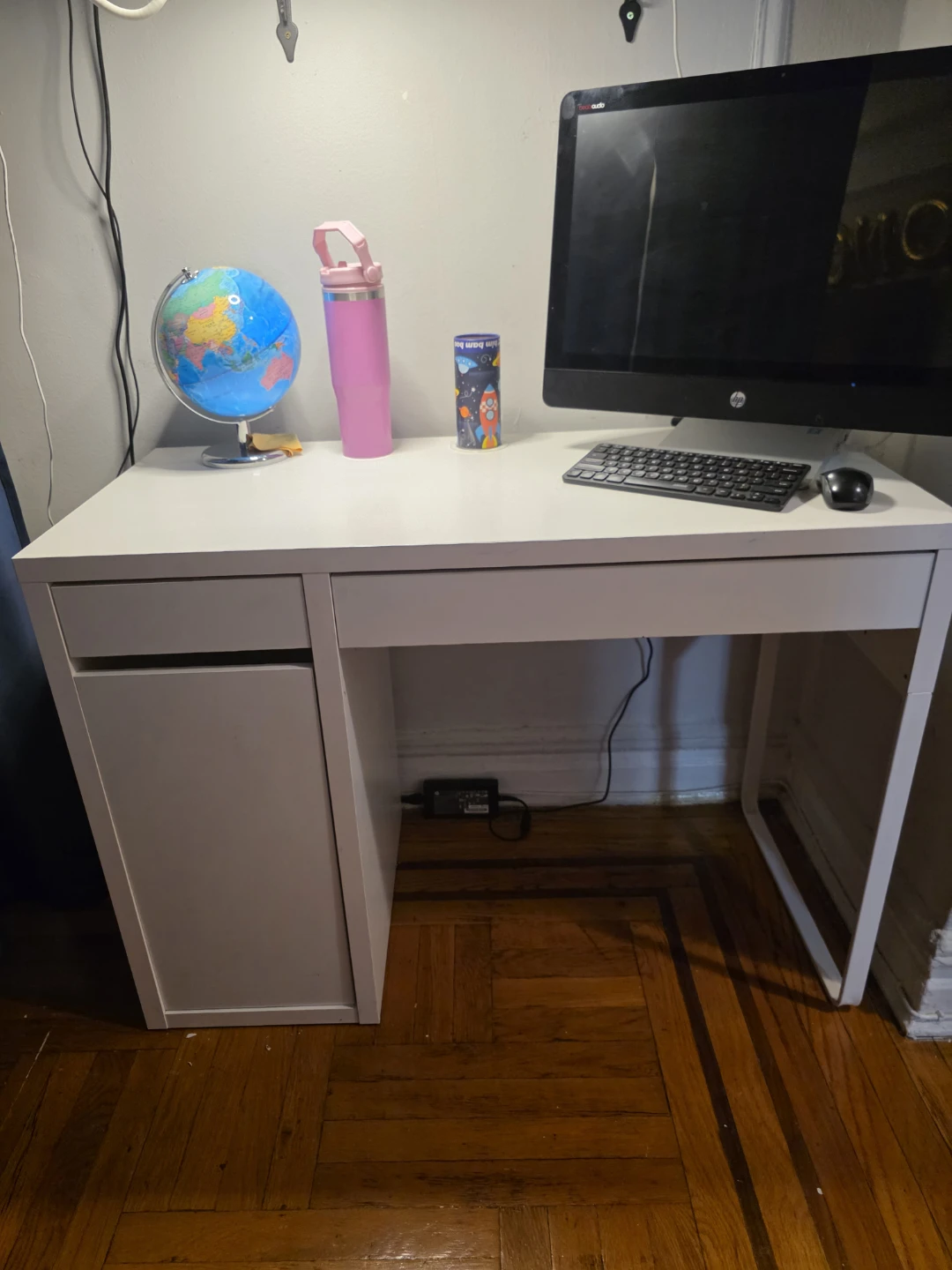 White Desk with Storage ⚽ - photo 2