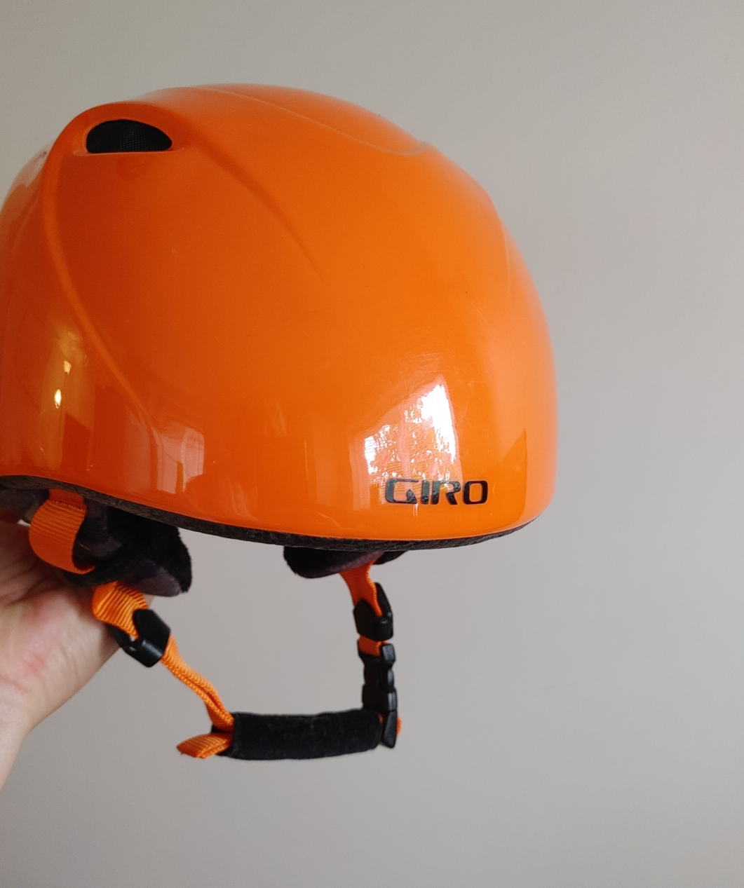Giro Orange Ski /Snowboard Helmet