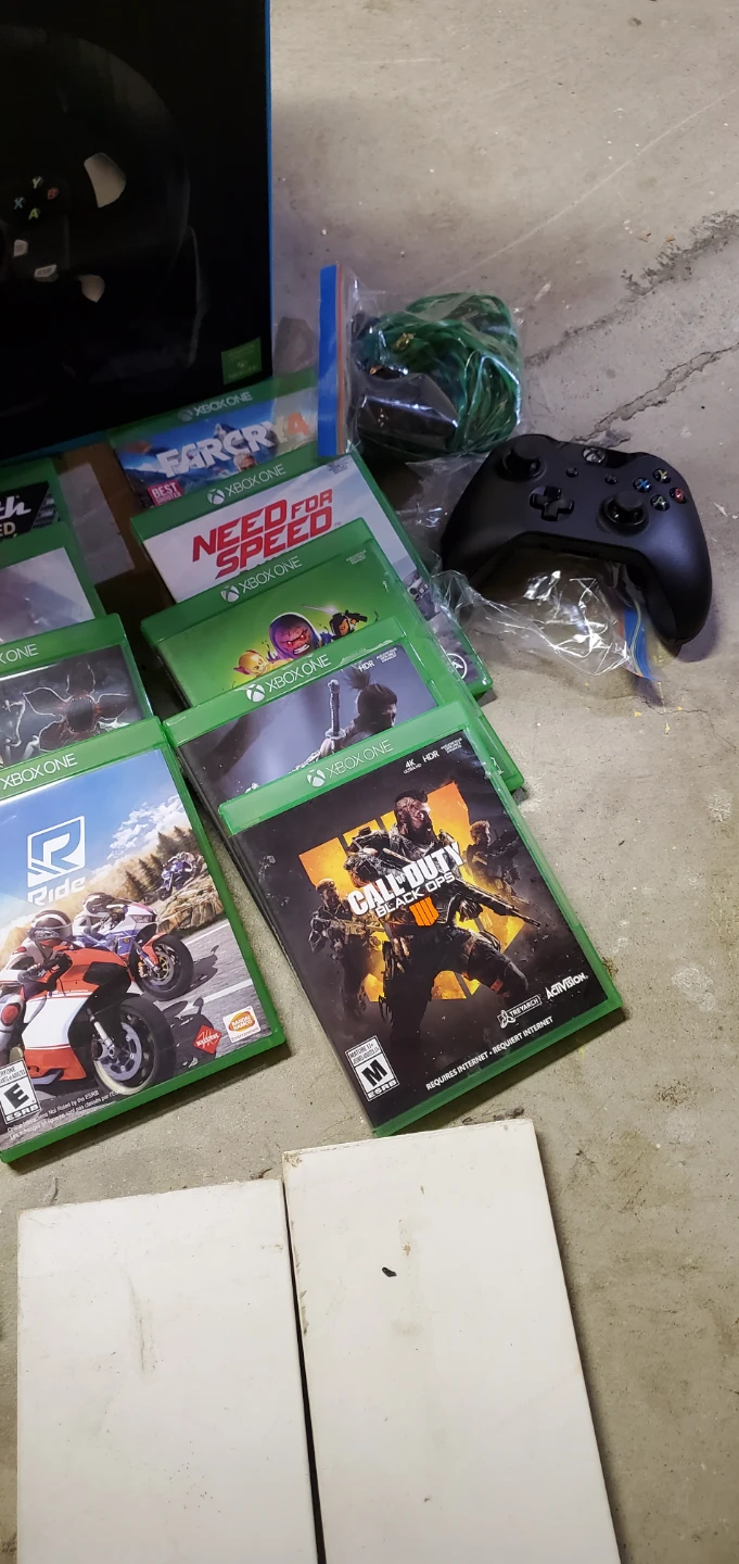 Xbox One 500GB Console, Logitech G920 Driving Force Wheel - photo 3