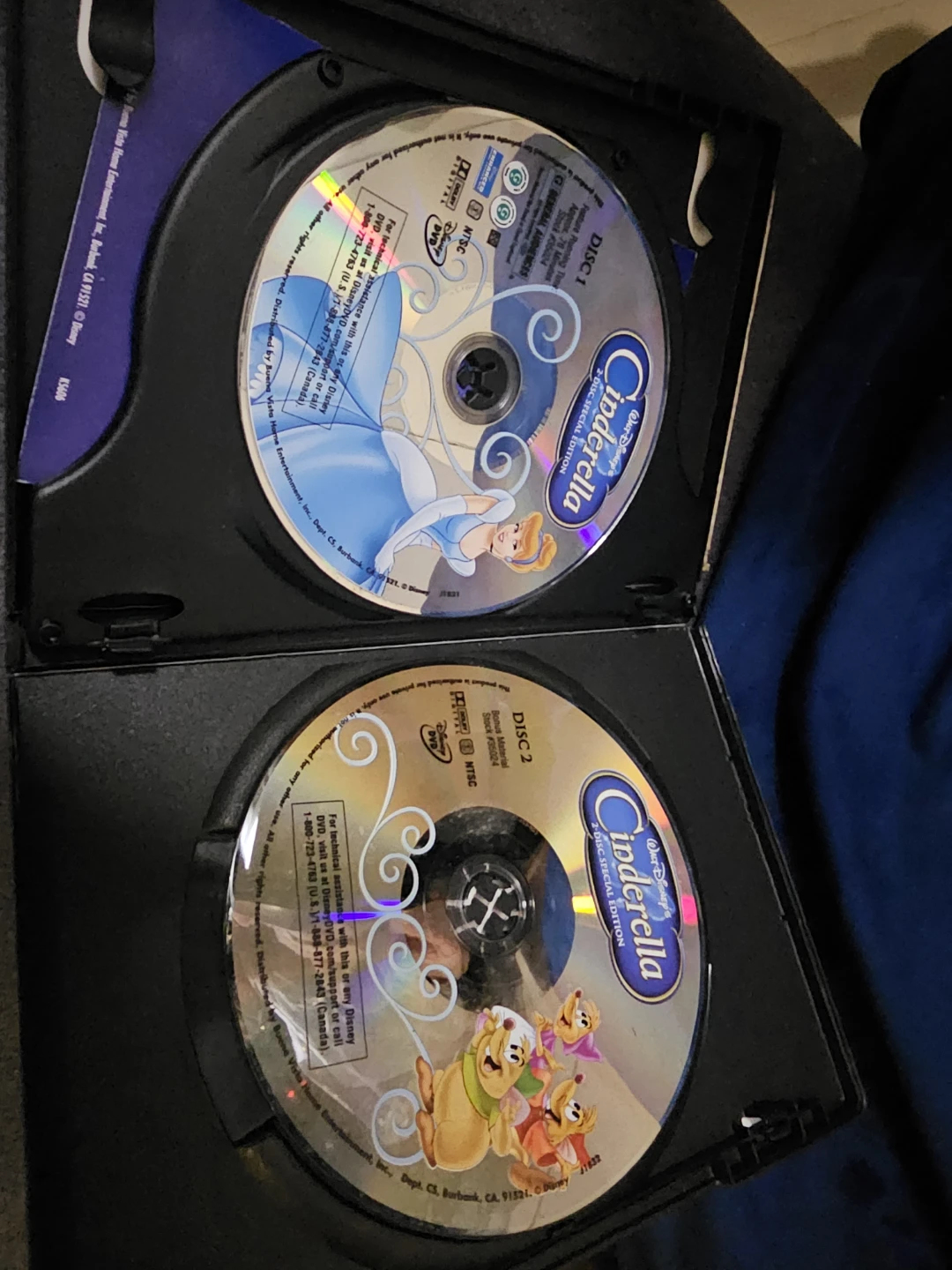 Walt Disney's Cinderella Platinum Edition DVD - photo 2