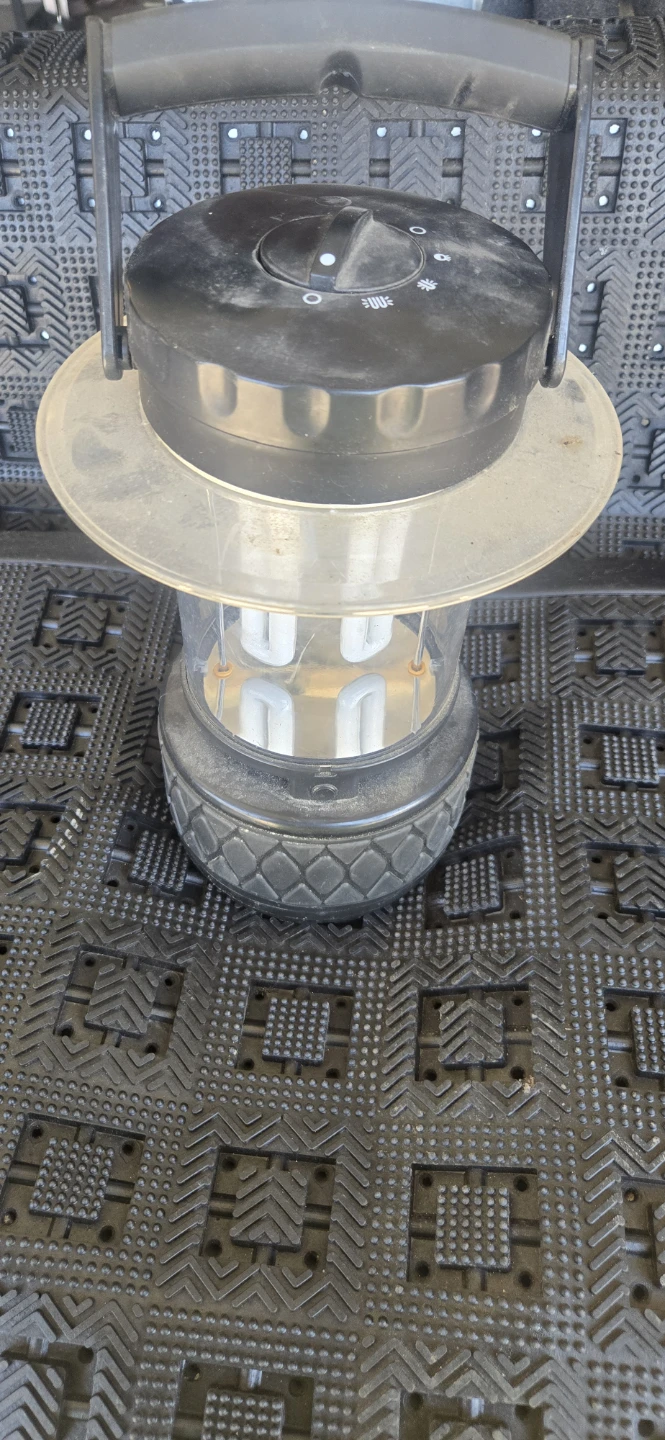Rayovac Camping Lantern - photo 2