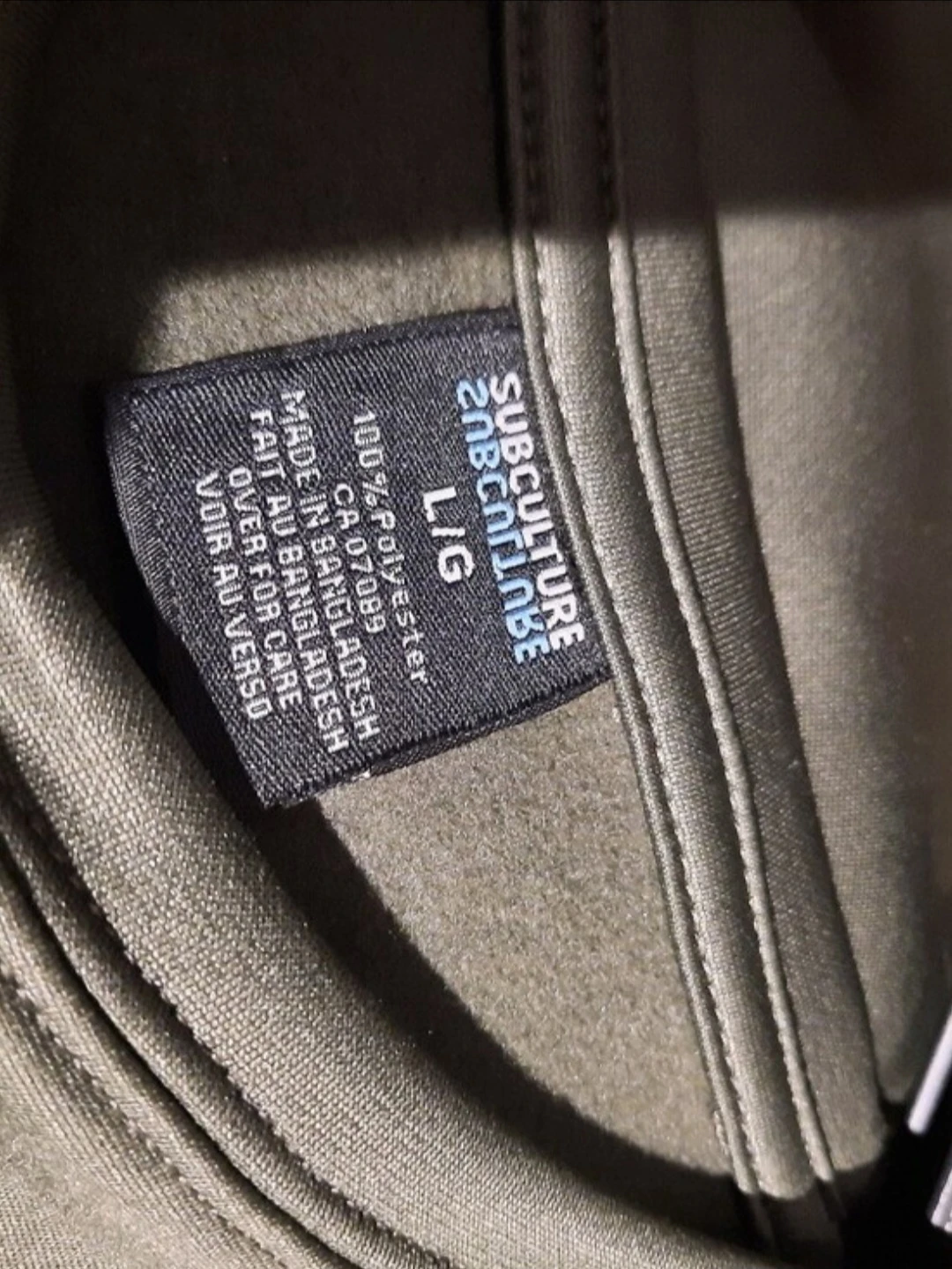Men's Long Sleeve Shirt w/cellphone pocket on sleeve - photo 2