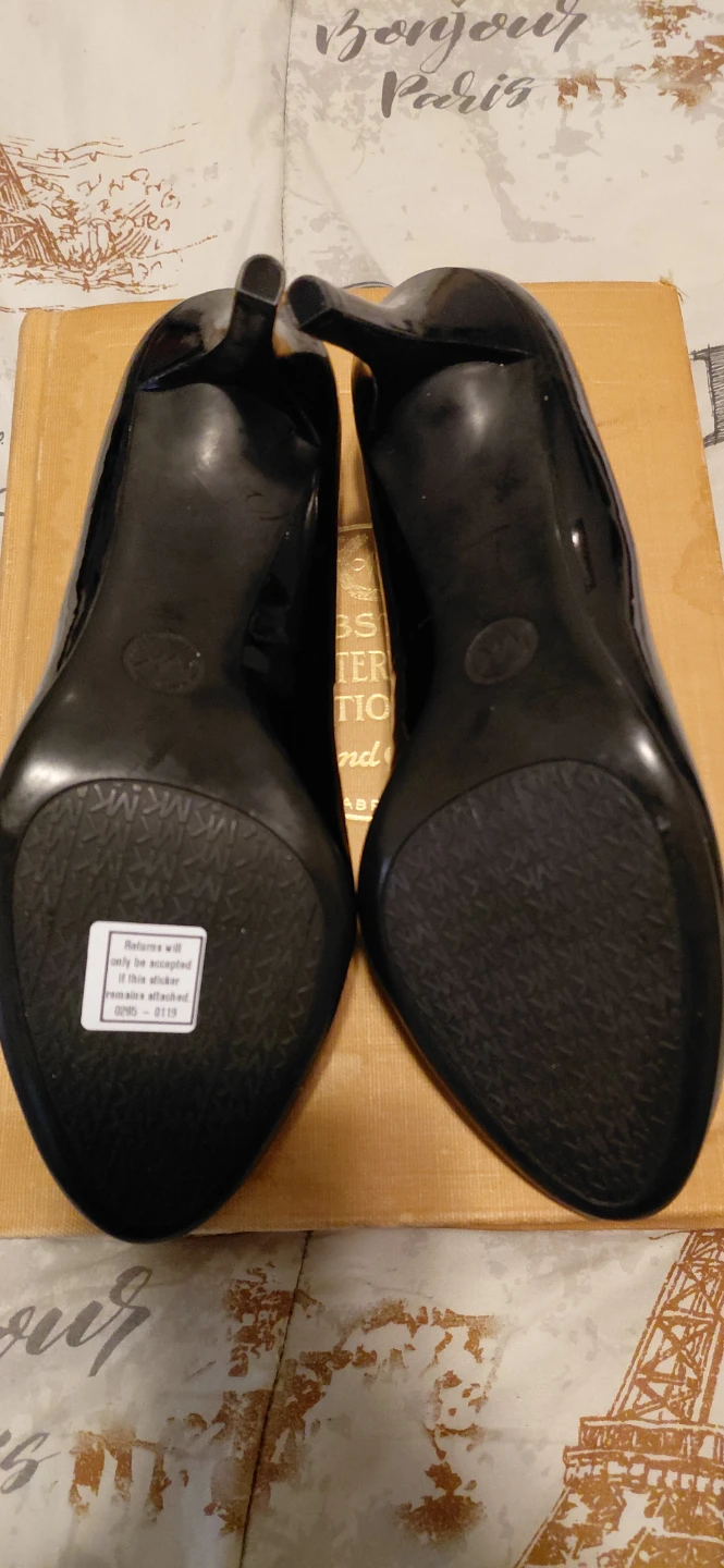 Michael Kors Black Patent Leather Heels Women's Size 7.5 - photo 3
