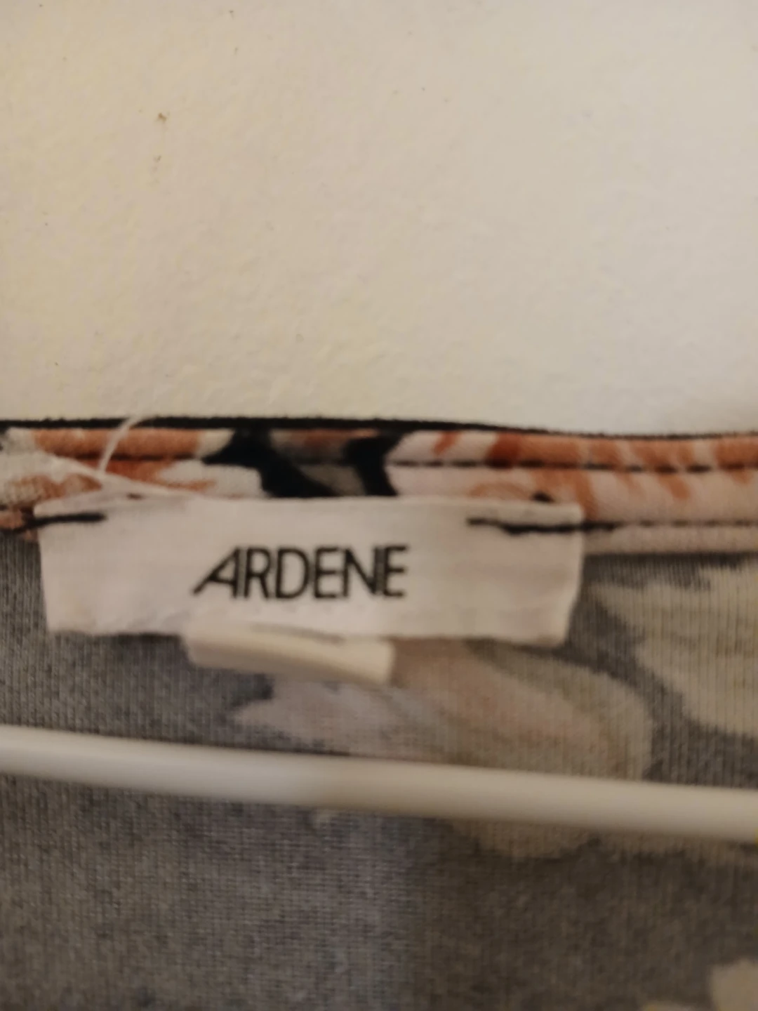 Ardene Floral Print V-Neck Top - photo 3
