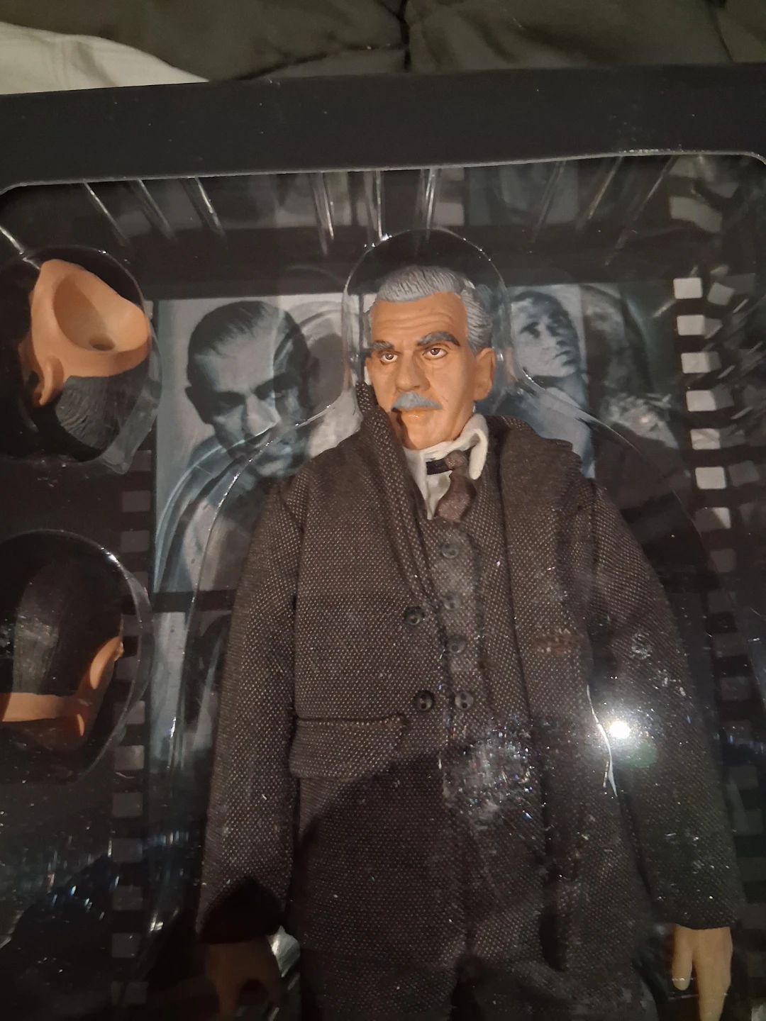 The Icons of Horror Boris Karloff 12 Inch Deluxe Action Figure - photo 5