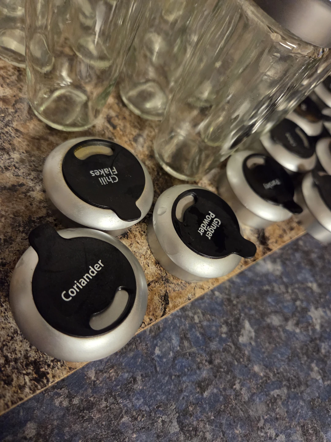 Spice Jars with Lids (Set of 12) - photo 4