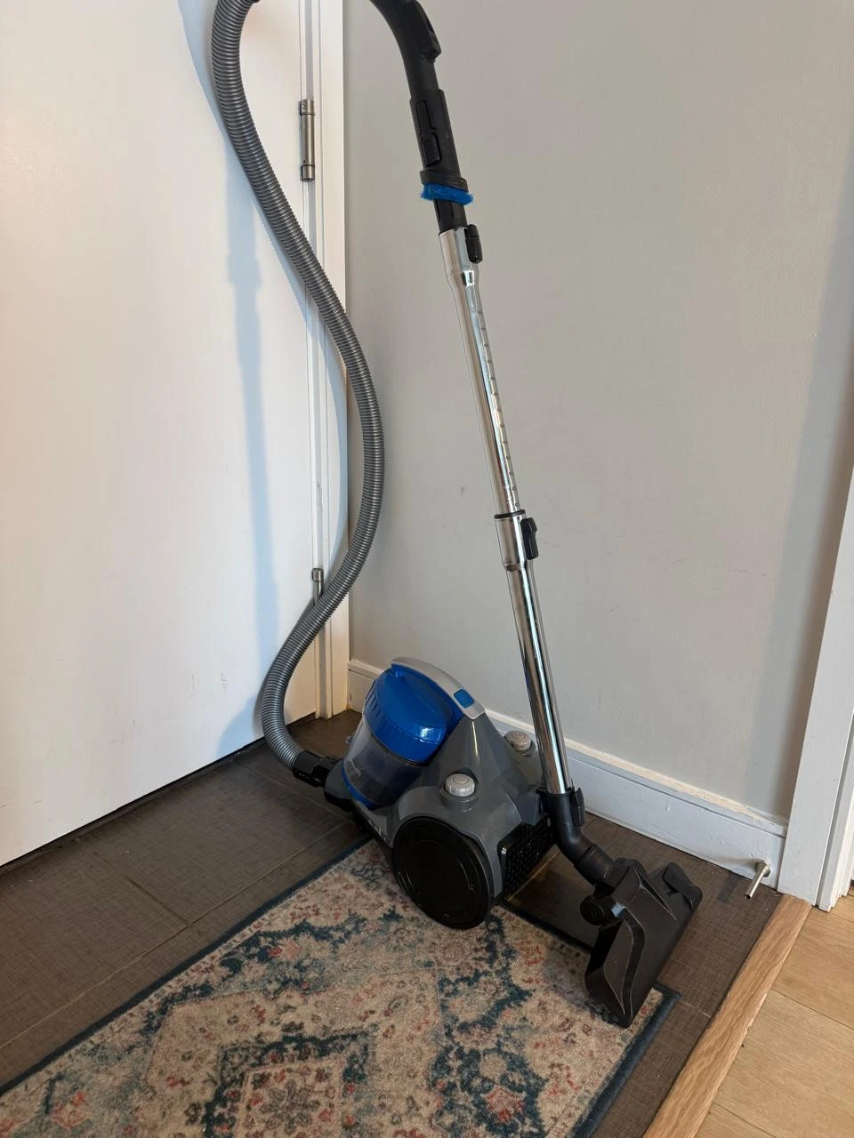 Eureka Vacuum Cleaner