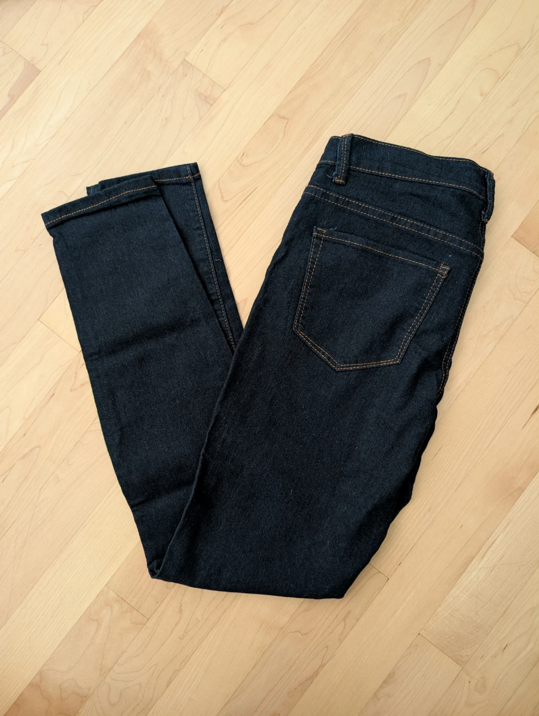 Forever 21 dark wash denim - photo 3