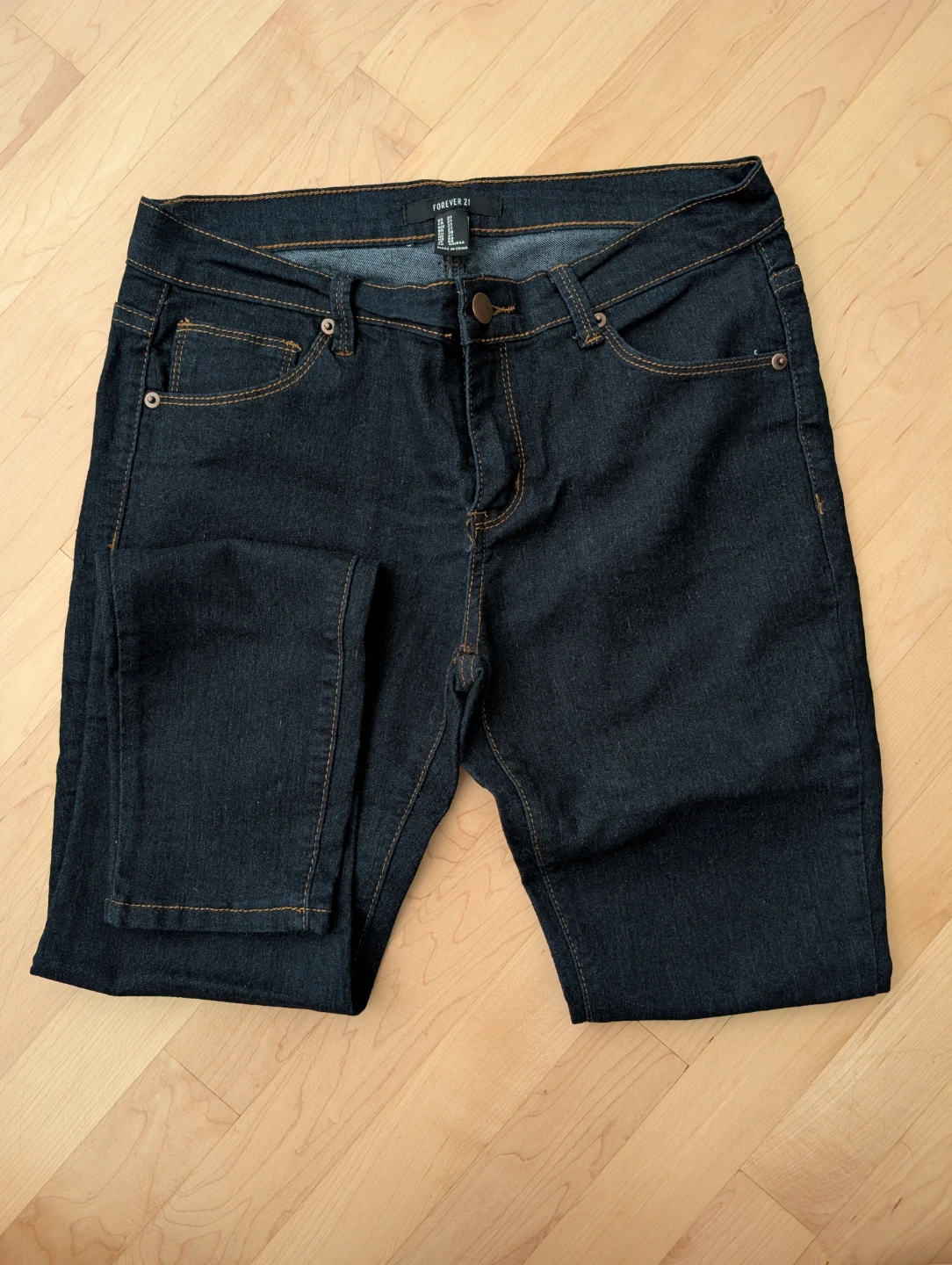 Forever 21 dark wash denim - photo 4