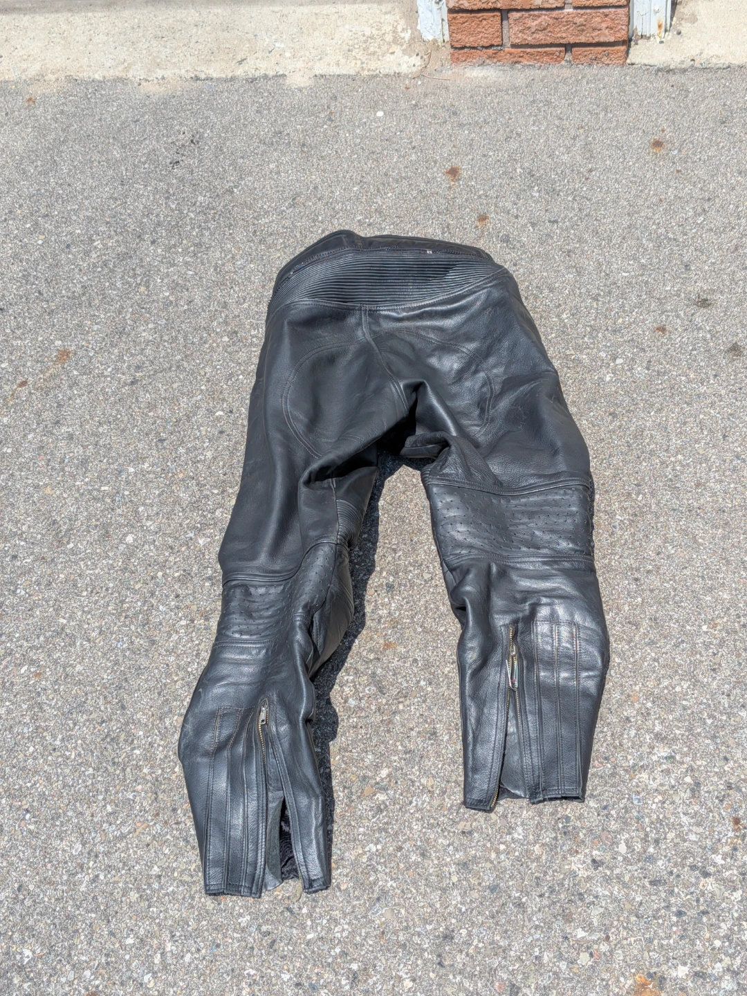 XXL Black Leather Motorcycle Pants - photo 2