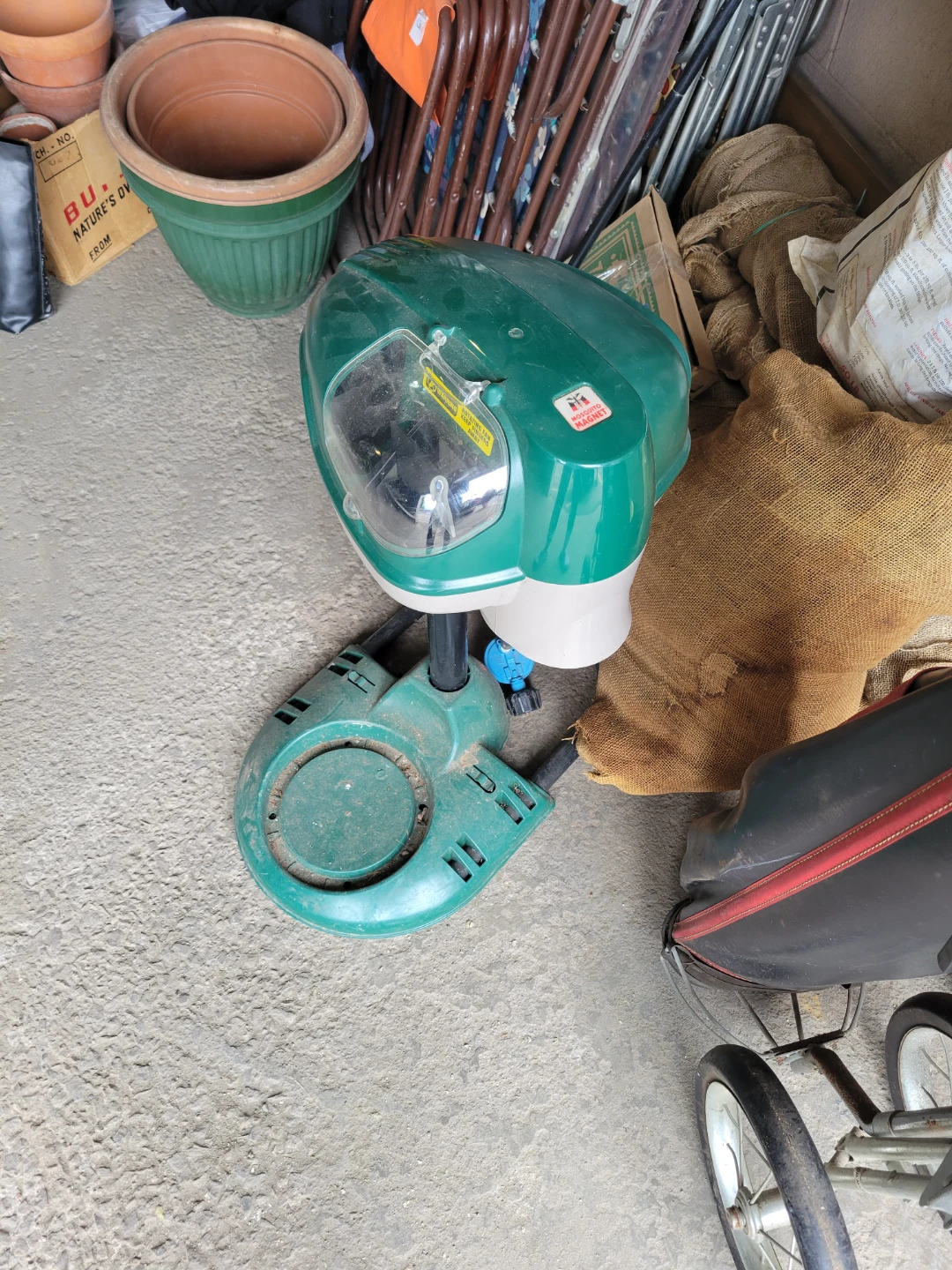 Mosquito Magnet Outdoor Insect Trap