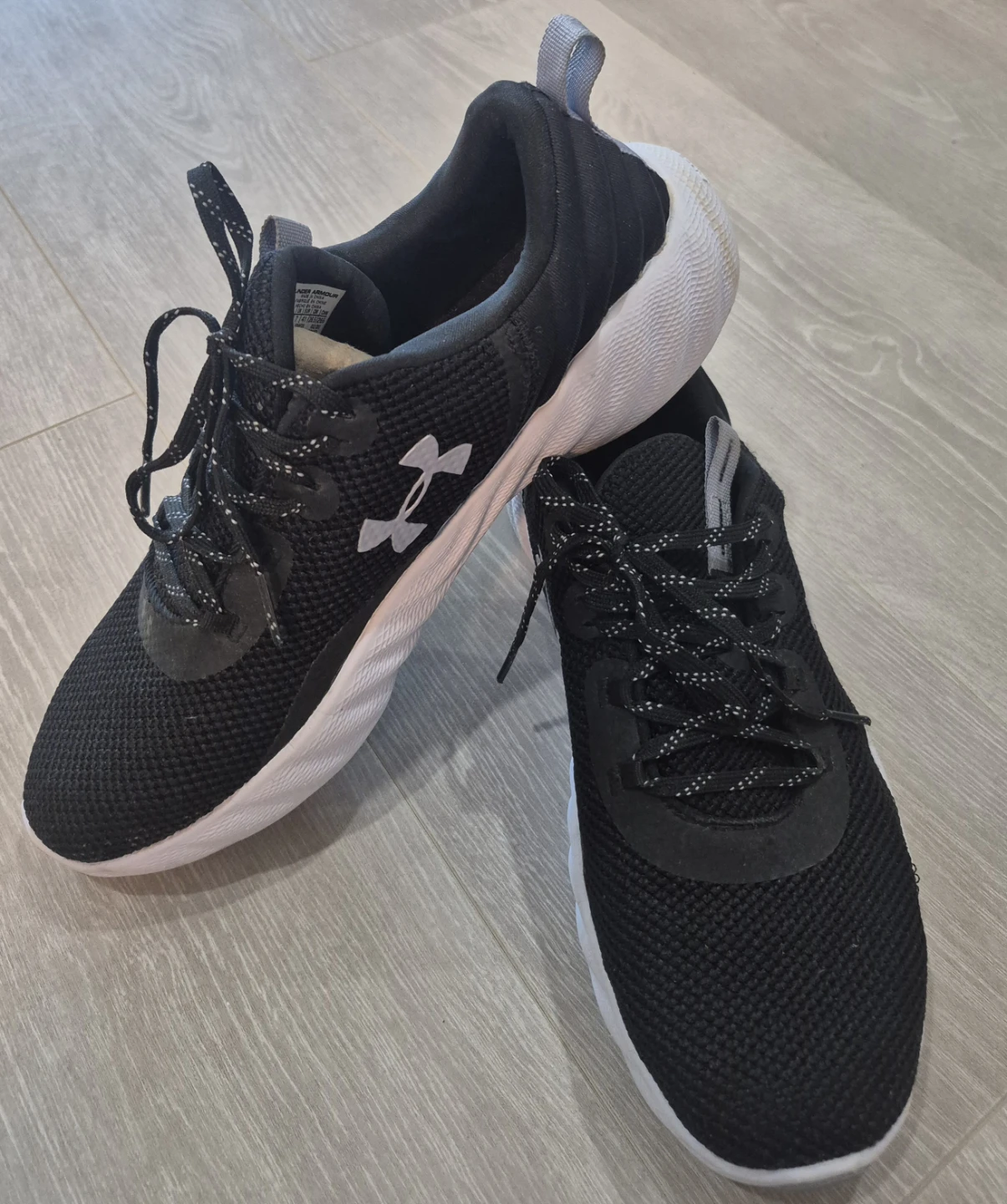 Under Armour Black Running Shoes - photo 2