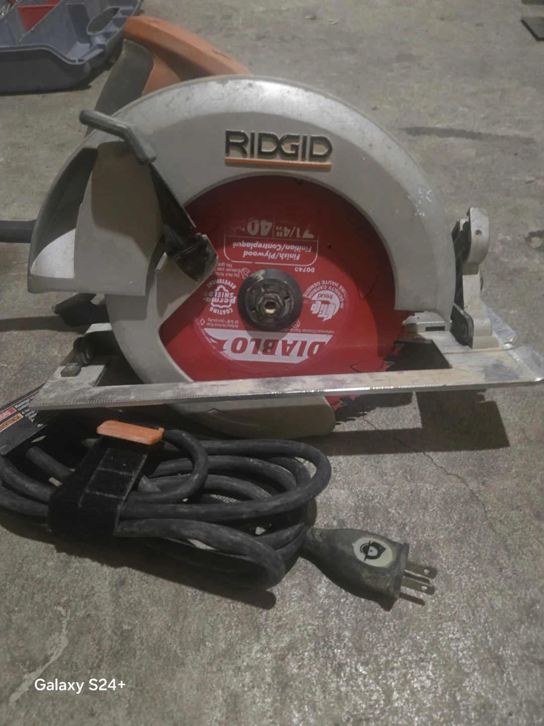 Ridgid Circular Saw and Drill Combo - photo 2