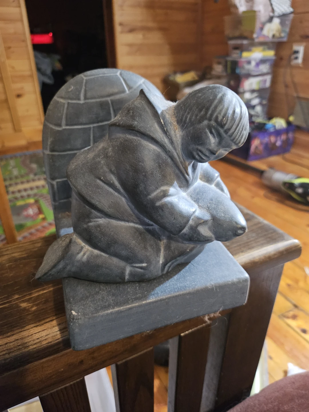 Canada Igloo and Figure Sculpture - photo 2