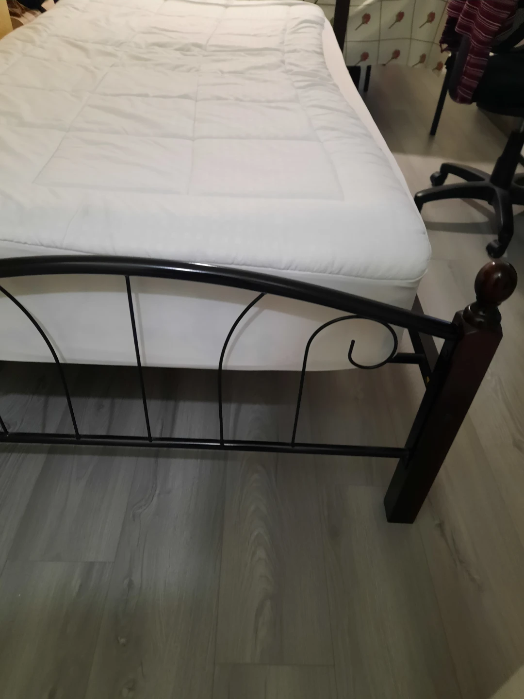 Single Bed Frame with mattress - photo 3