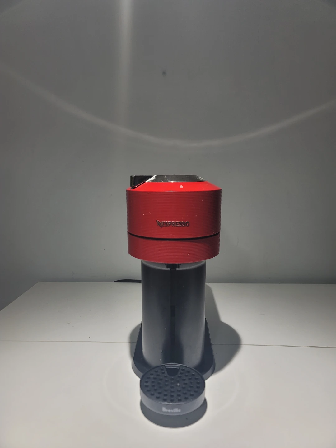 Nespresso Vertuo Coffee Machine - Red - photo 2