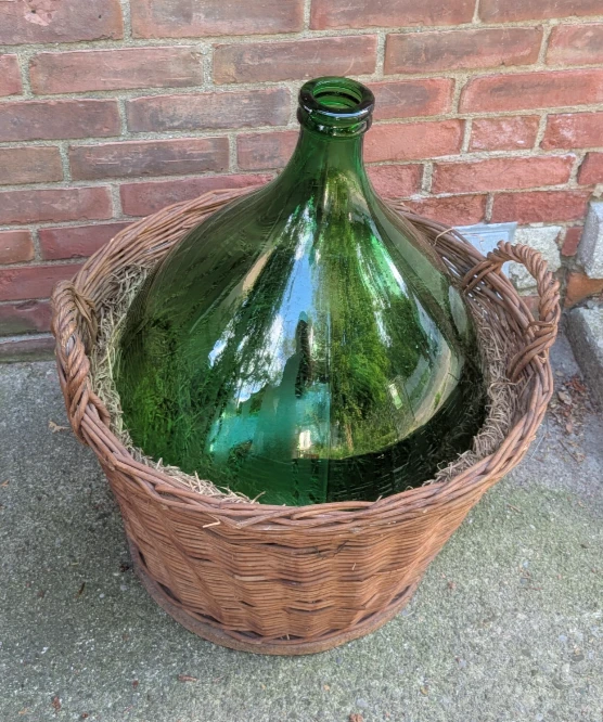 Large Wicker Demijohn & Bottles - photo 3