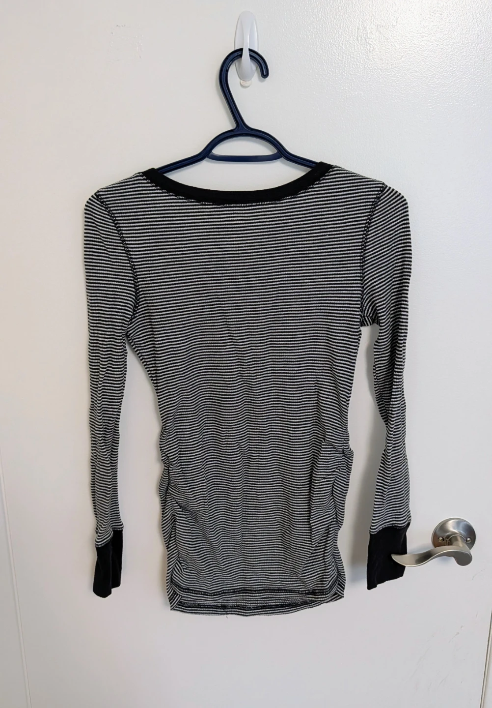 Old Navy Maternity Striped Long Sleeve Top - Women's Small - photo 3