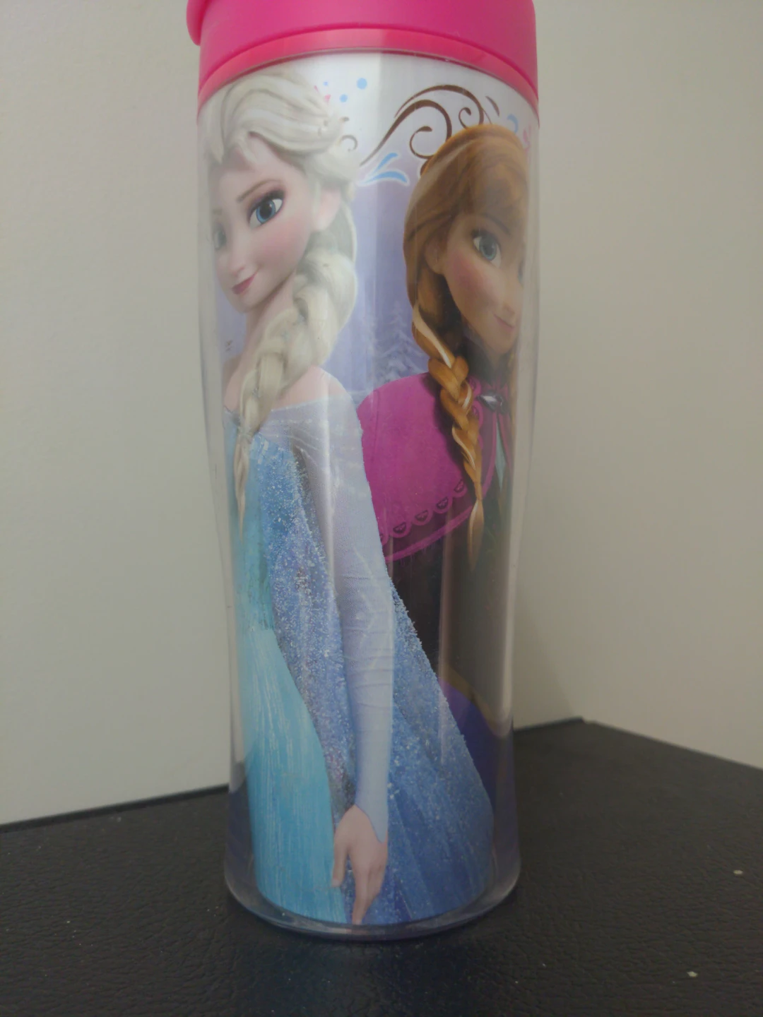 Disney Frozen Elsa & Anna Tumbler⚽