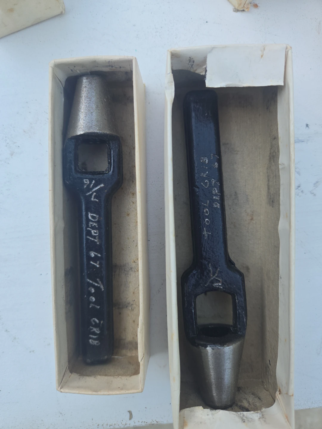 Osborne Arch Punch Tool - photo 2