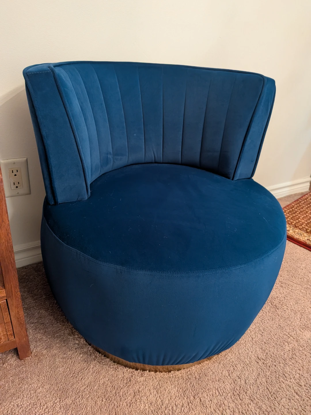 Gorgeous pair of blue barrel living room accent chairs ⚽ - photo 4