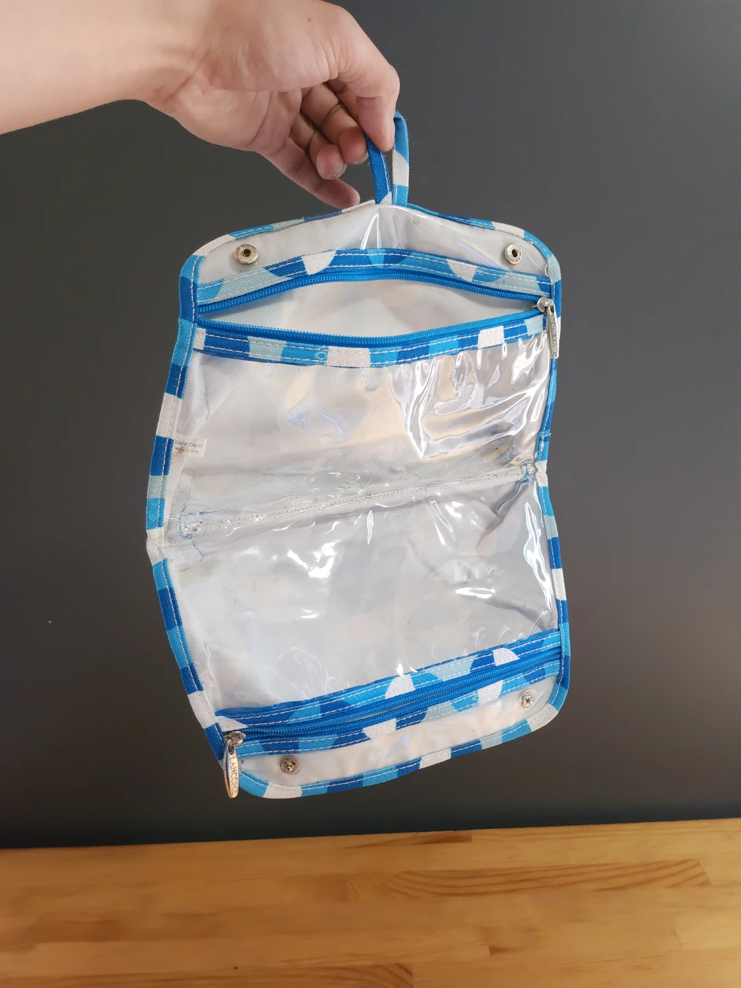 Lancome Geometric Blue Hanging Toiletry Bag - photo 2