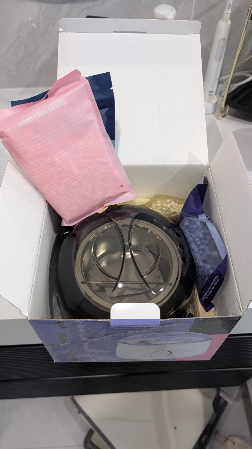 *Never used* Wax Warmer Kit with Hard Wax Beans & Applicators - photo 3