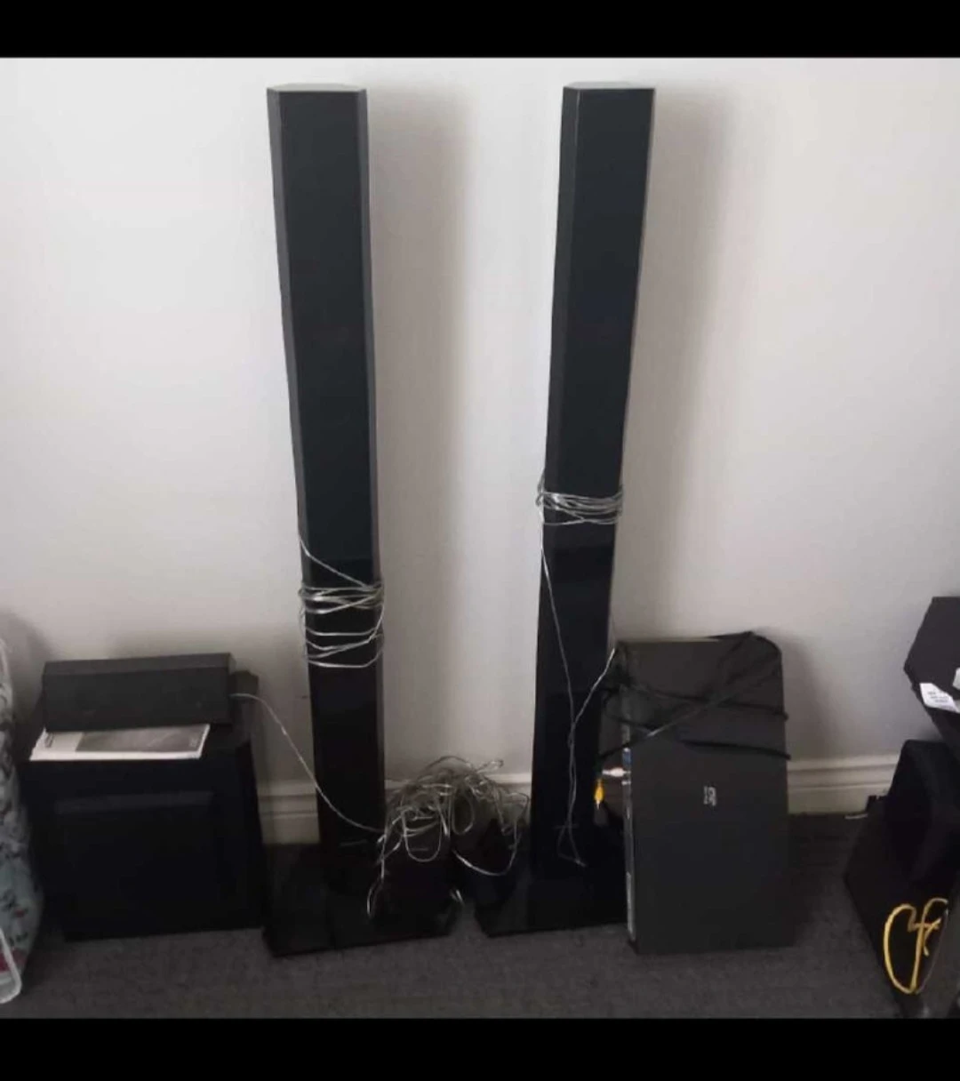 Multiple items - photo 2
