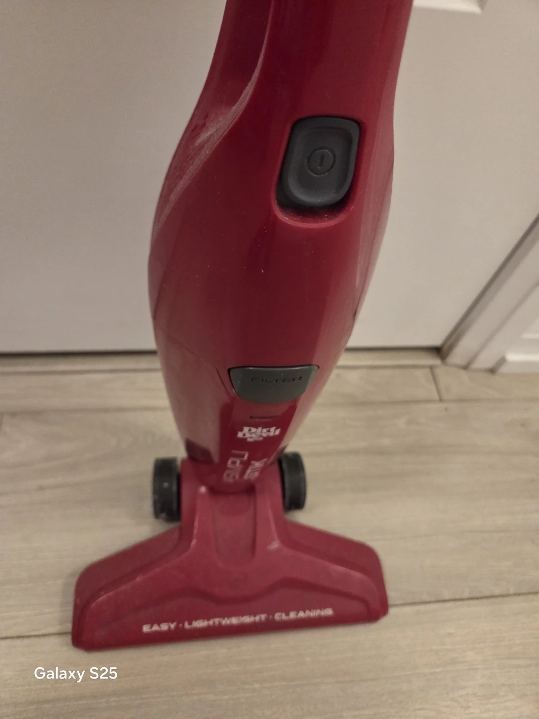 Dirt Devil Simpli-Stik Vacuum - photo 3