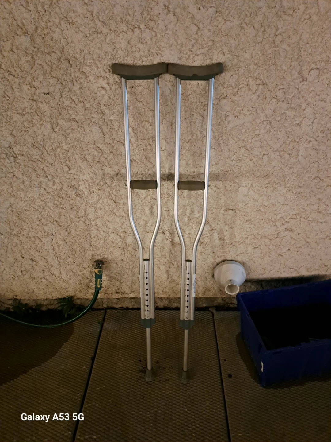 Adjustable Crutches