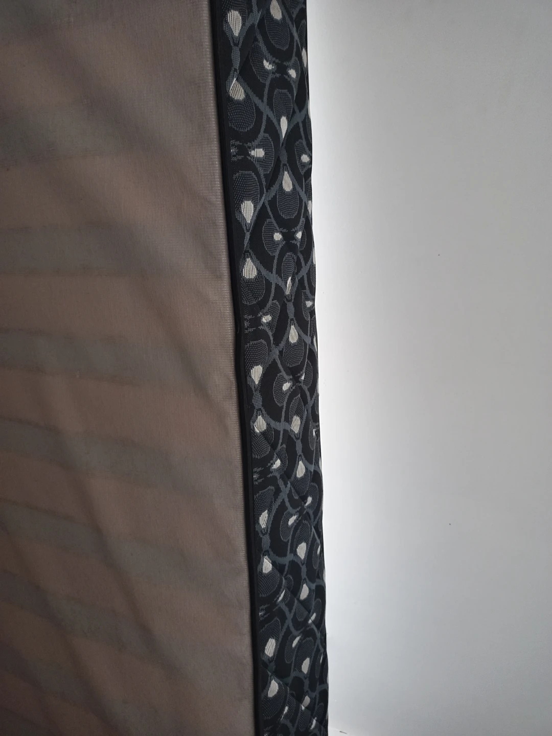 Sealy Posturepedic Mattress - photo 2