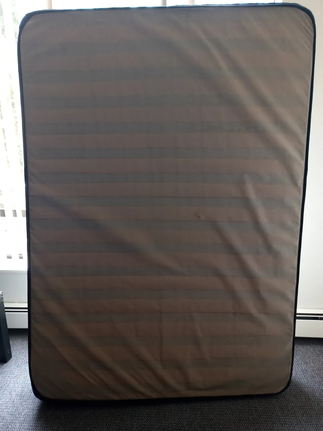 Sealy Posturepedic Mattress - photo 4